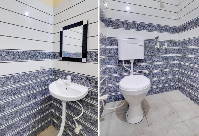 Трехместный Номер Классика, Oyo 8209 The Park Ovo Hotal