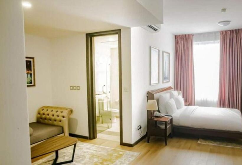 سوییت, Royal Residence Suites