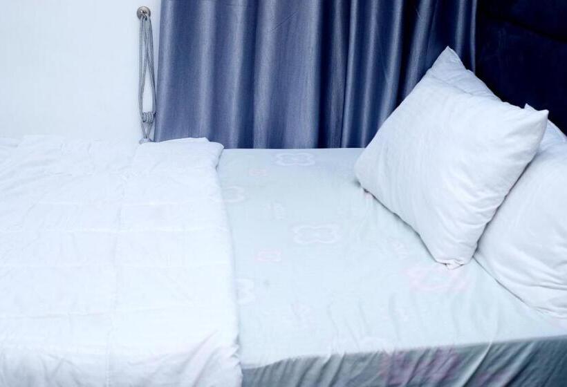 اتاق استاندارد یک نفره, Coded Hub Guest House