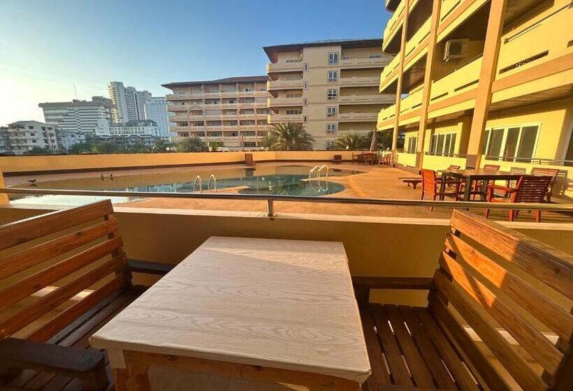 Апартаменты 1 Спальня с Балконом, View Talay Residence 4 Jomtien 56 Sqm Pool View