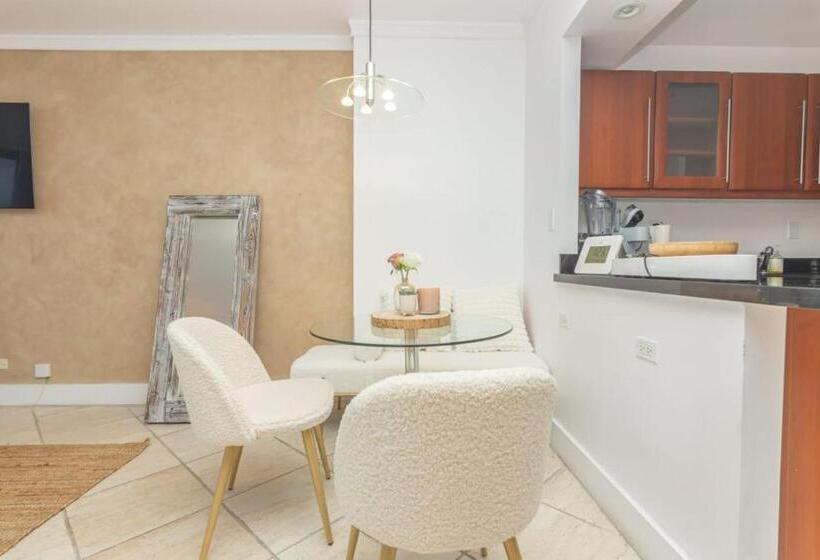 带1个卧室的带阳台的公寓, Stunning Studio With Balcony In South Beach