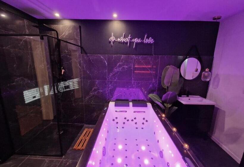 Люкс Superior, Maison Marceau Suite And Spa