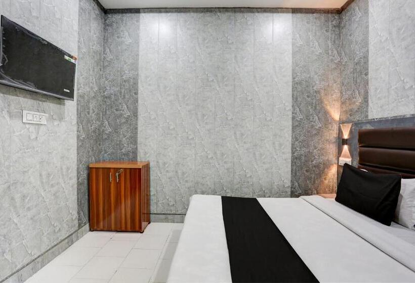 اتاق کلاسیک سه تخته, Collection O Hotel Always Welcome