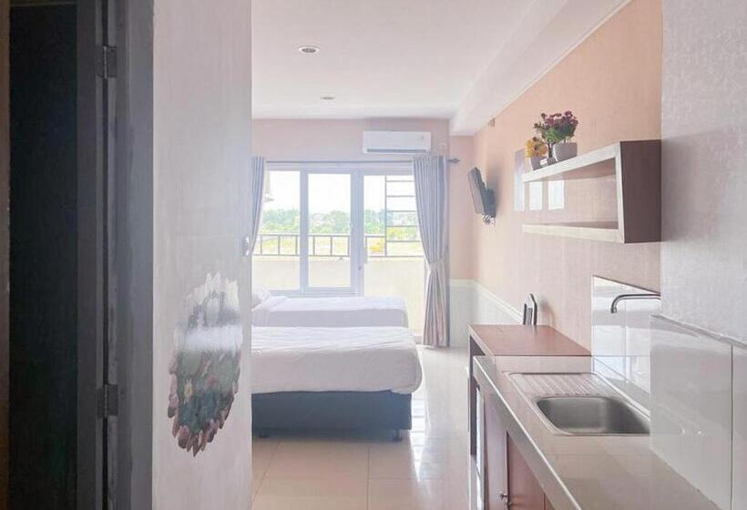 수피리어 룸, Skyview Setiabudi Apartment Medan Mitra Reddoorz
