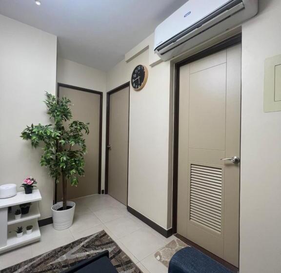 Семейный Номер, Mirea Residences Condominium
