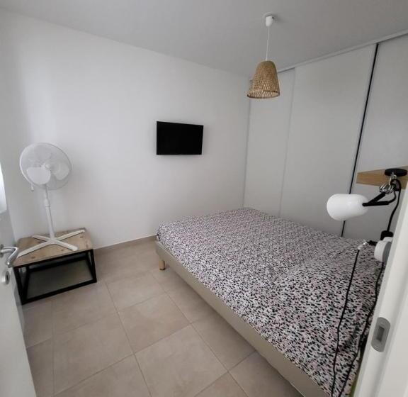 Апартаменты 1 Спальня с Террасой, Residence Marina Di Bravone