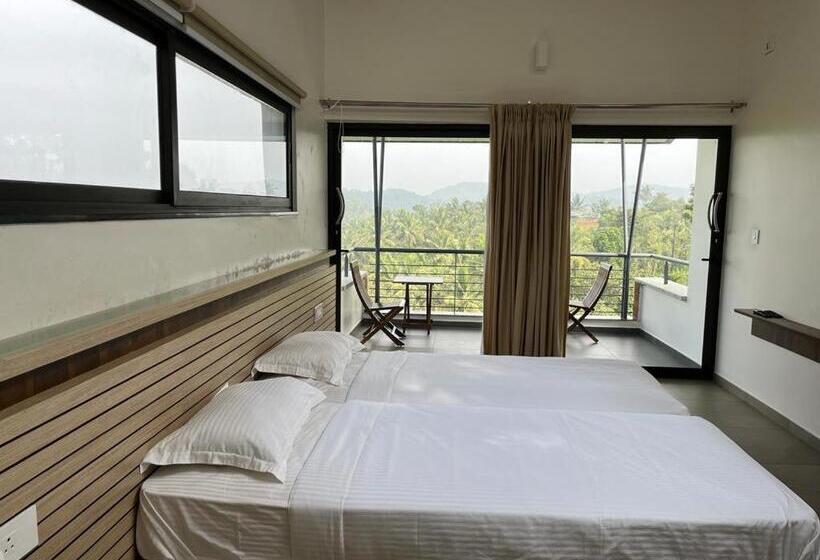 패밀리 스위트, Wayanad Adventures Eco Farm Resort