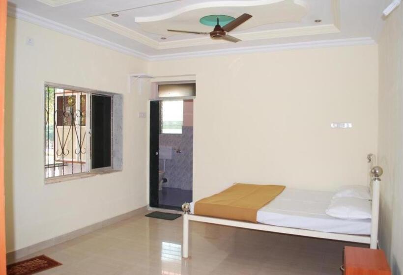 标准间, Sneha Farm House,kudal