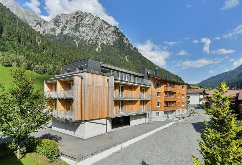 Апартаменты 1 Спальня с Балконом, Alpine Lodge Klösterle Am Arlberg