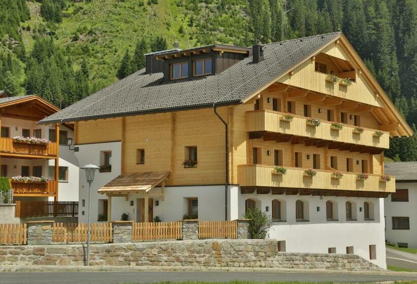 Апартаменты 3 Спальни, Gasthof Unterwöger