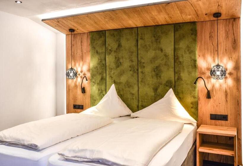 Трехместный Номер Deluxe, Grieserhof