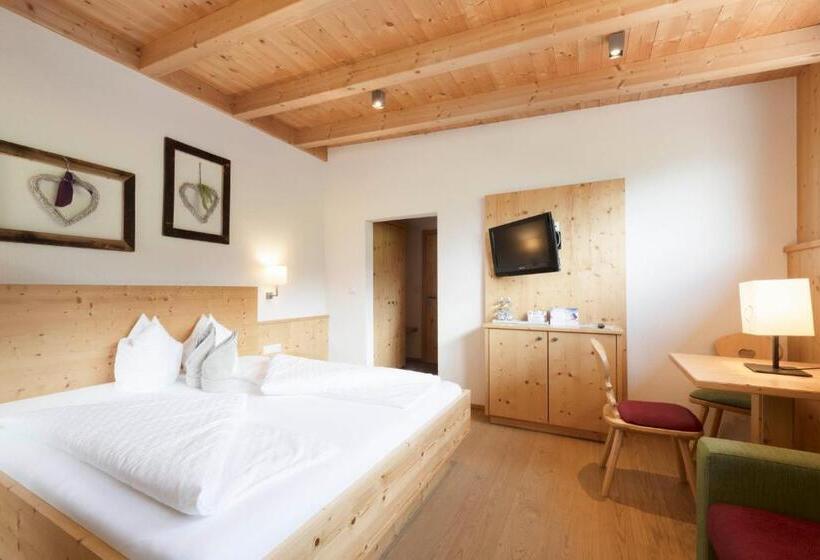 デラックスルーム, Lifestylepanoramahotel Erika Superior