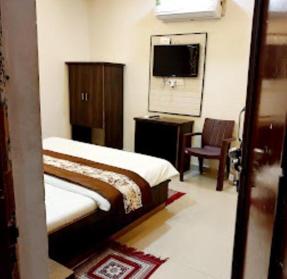 Номер Deluxe, Parth Inn, Wardha