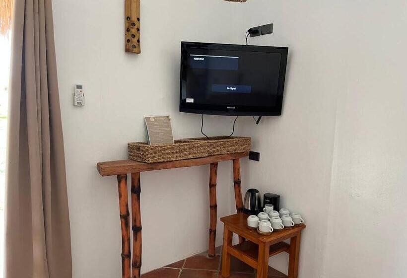 4인용 스탠다드 룸, Solimar Seaside Cabanas