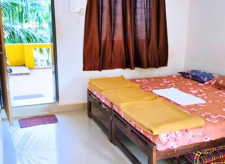 Номер Стандарт с Балконом, Sulochana Resort