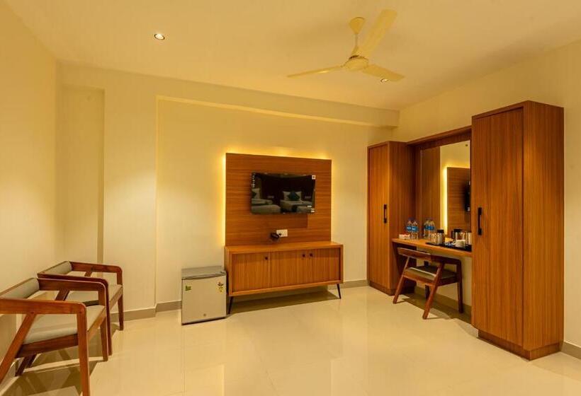 Семейный Номер Deluxe, Stay Bella Kozhikode