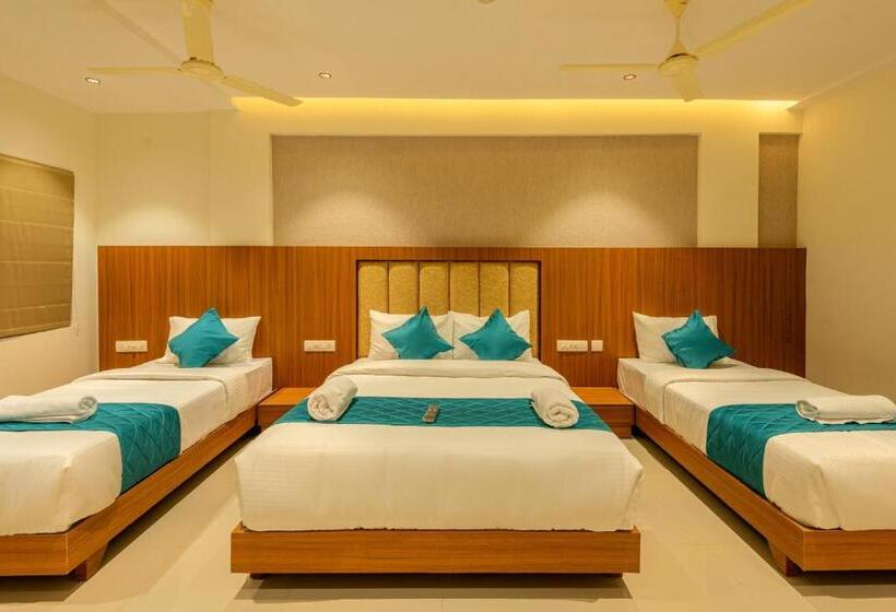 Семейный Номер Deluxe, Stay Bella Kozhikode