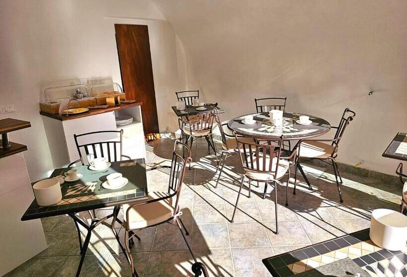 Quarto Estandar, Sentieri Del Garda