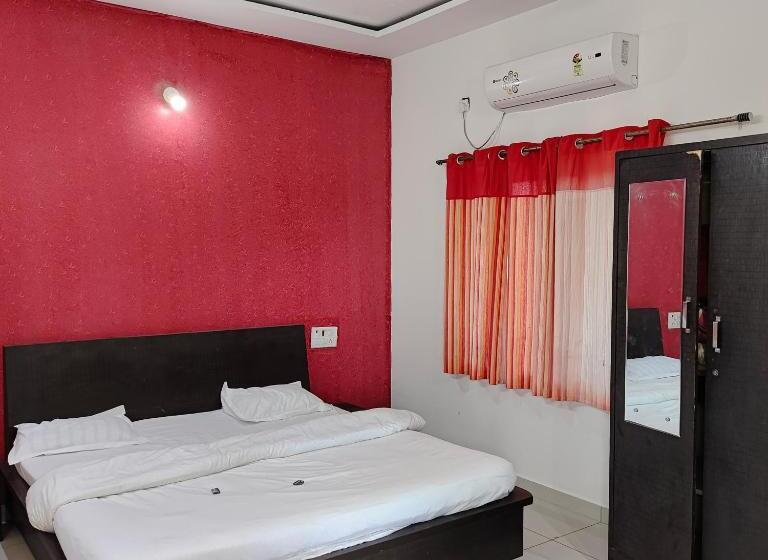Семейный Номер Deluxe, Suryansh Beach Resort