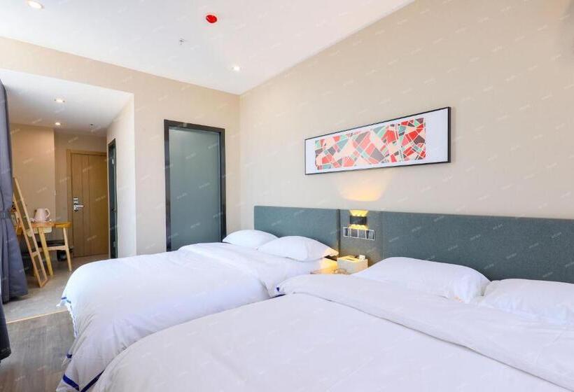 Номер Deluxe, Colour Hotel   Nanchang West Railway Station