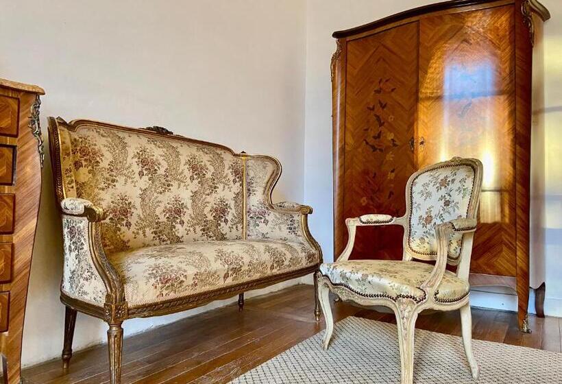 Номер Стандарт, Château La Bainerie