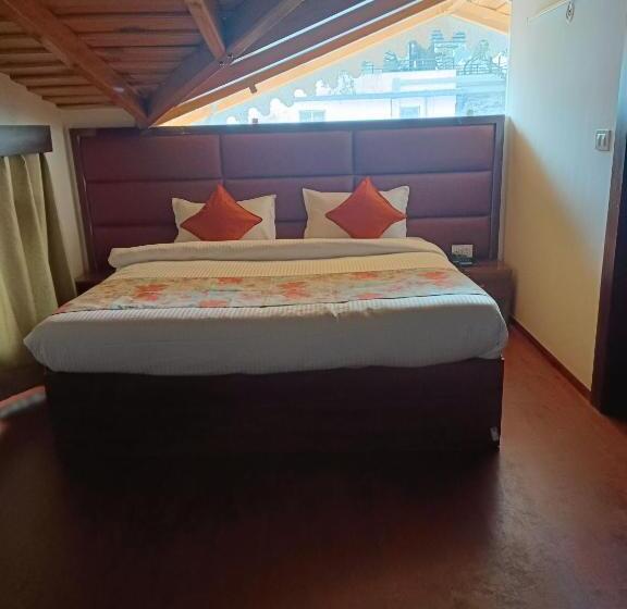 Стандартный Номер Кровать Кинг, Super Collection O Mall Road Nainital
