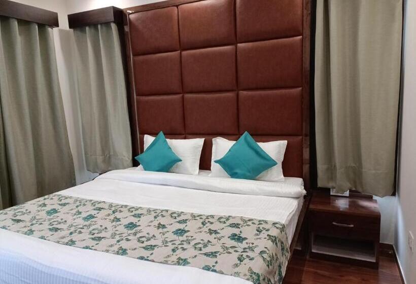 Номер Deluxe, Super Collection O Mall Road Nainital