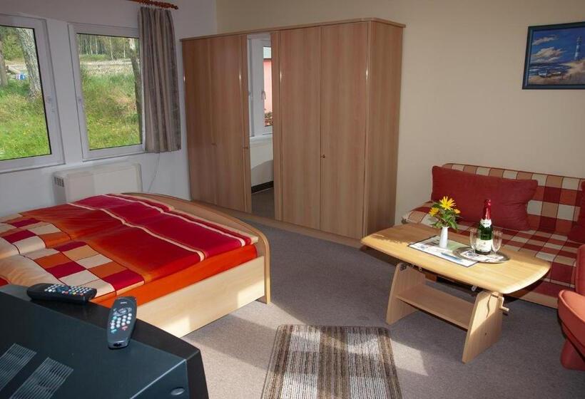 Номер Стандарт, Doppelzimmer Mit Gemeinschaftsbad Fuer 2 Personen Auf Ruegen H4zi2