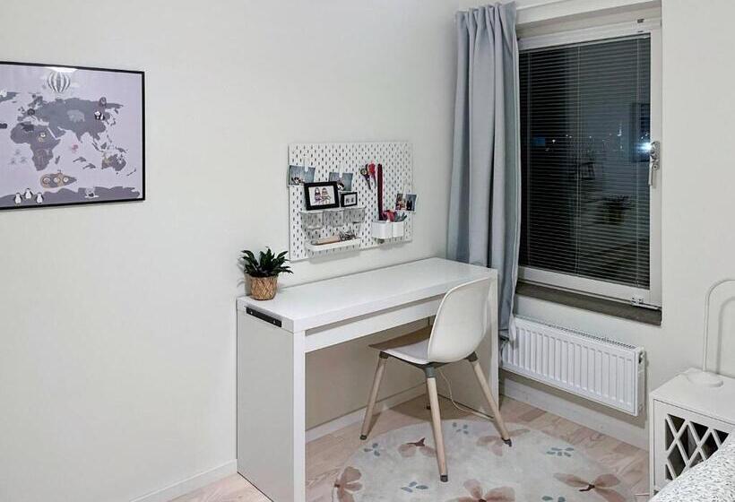 Номер Стандарт, Room In Guest Room   Guest Room Close To Malmö Arena