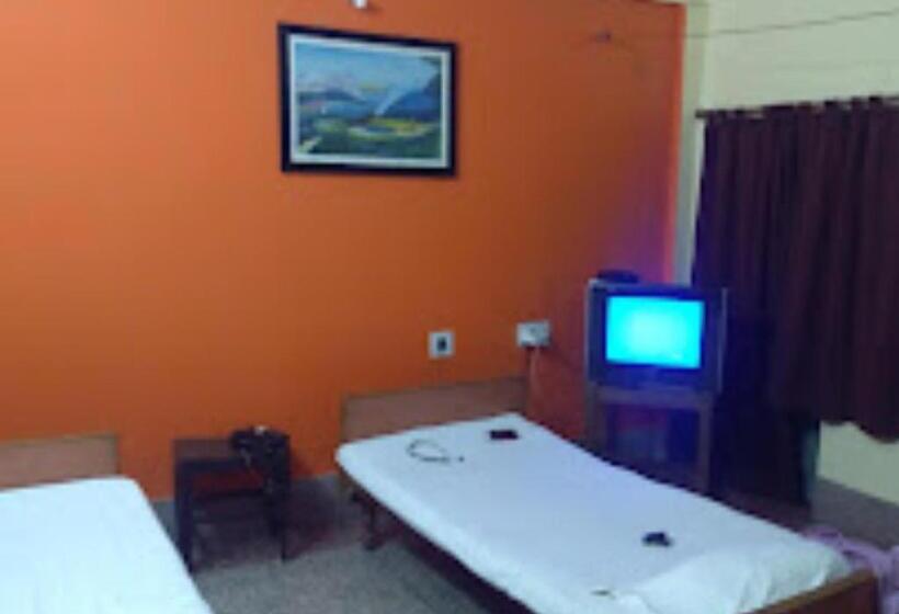 Номер Deluxe, Vijieya Hotel Bihar