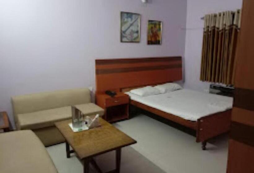 Люкс, Vijieya Hotel Bihar