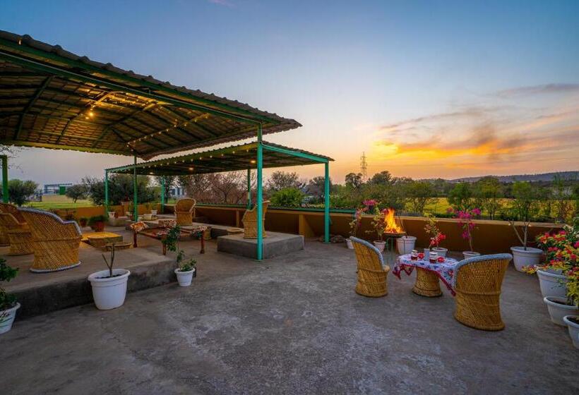 家庭房带园景, Girisadan Organic Farm Retreat & Botanical Forest
