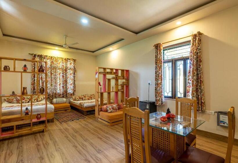 家庭房带园景, Girisadan Organic Farm Retreat & Botanical Forest