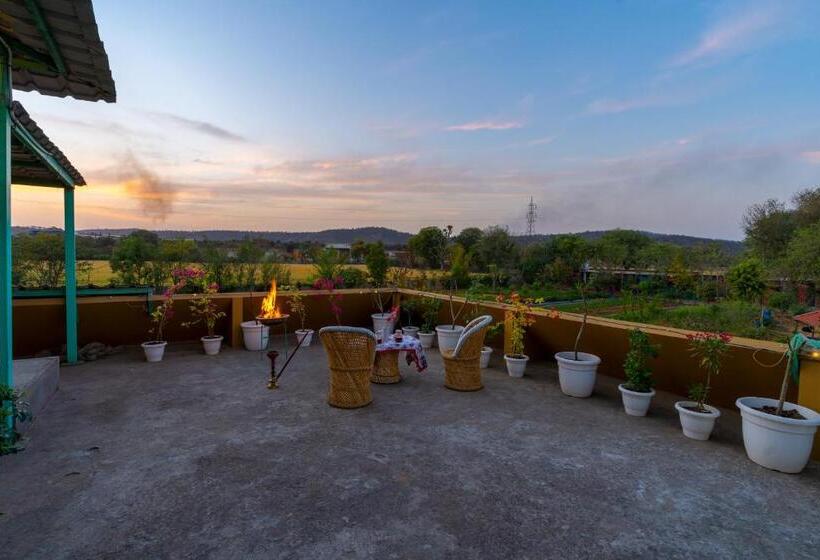 家庭房带园景, Girisadan Organic Farm Retreat & Botanical Forest