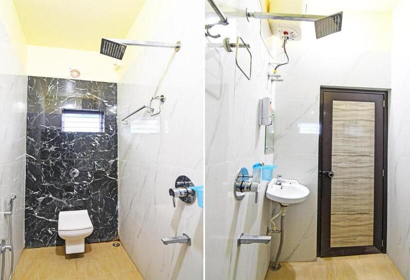 Номер Стандарт, Oyo Hotel Flowra