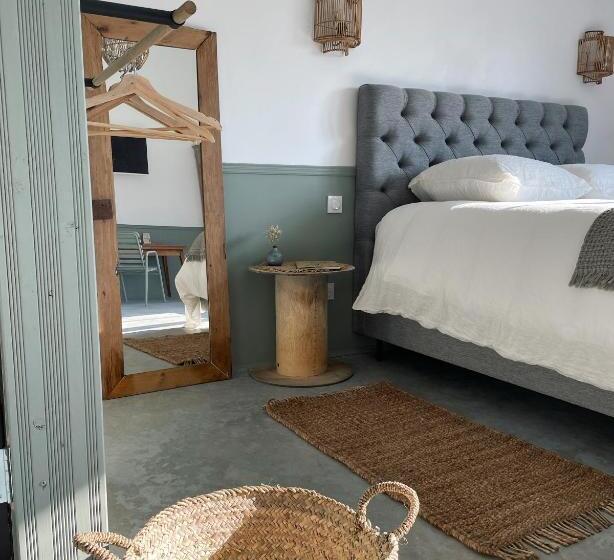 Номер Стандарт с Террасой, Bessire Chambres & Table D Hôtes