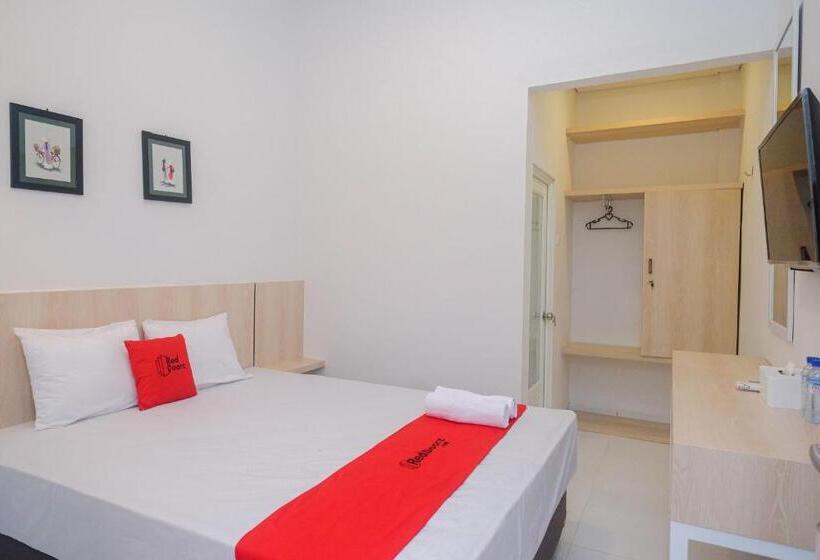 스탠다드 룸, Reddoorz Syariah @ Tlogosari Semarang