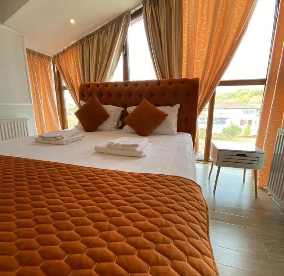 디럭스 룸 킹사이즈 침대, Ami Residence Bucharest Airport&therme&parking