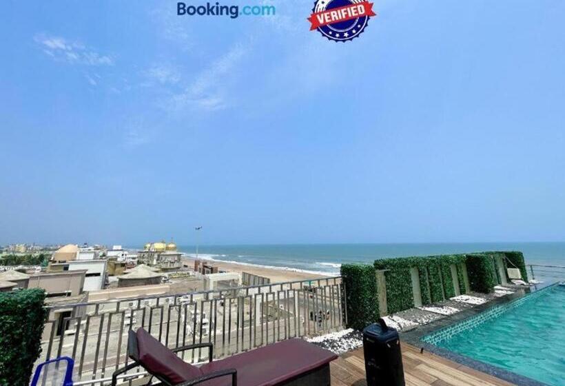 اتاق اکونومی, Tbs ! Puri All Rooms Sea View Fully Air Conditioned Hotel With Lift And Parking Facility Breakfast I