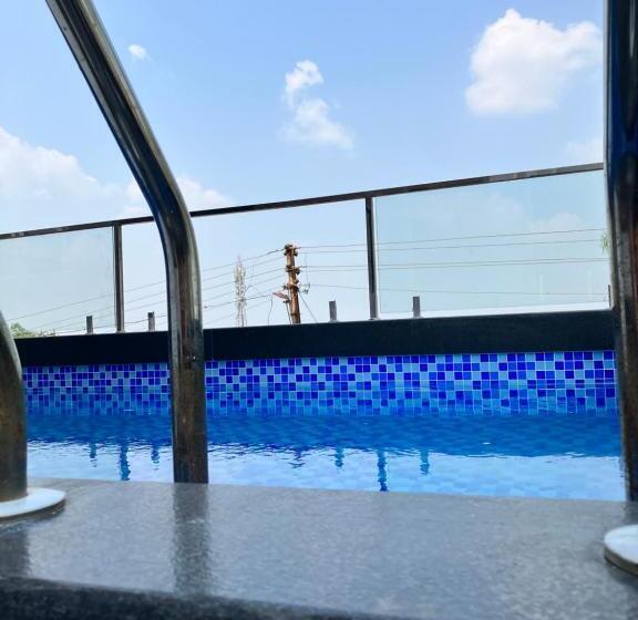 行政套房, Forest Breeze Inn