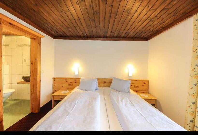 اتاق استاندارد, Hochwart Hof Bed & Breakfast