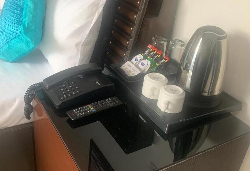 스탠다드 발코니 룸, Ananta Inn