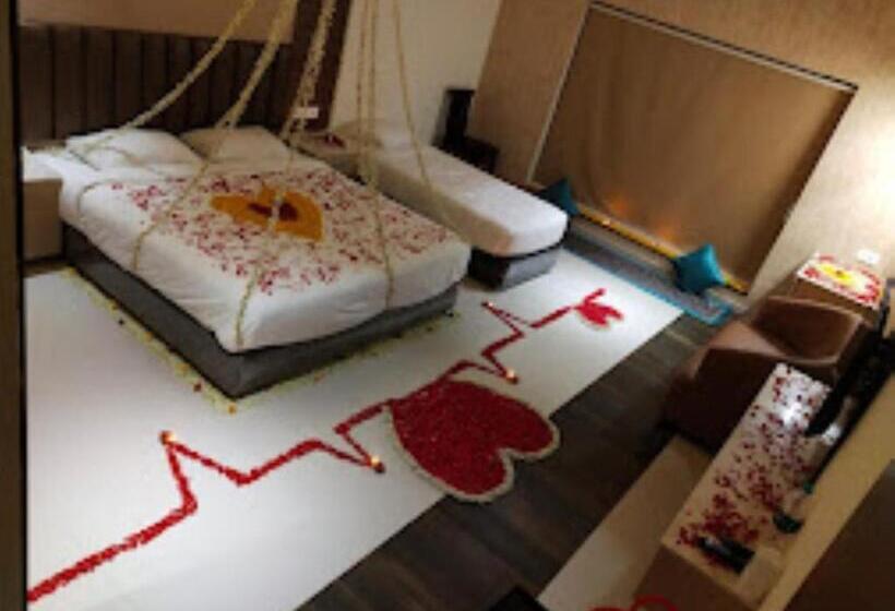 Трехместный Номер Deluxe, Laya Regency Mayiladuthurai