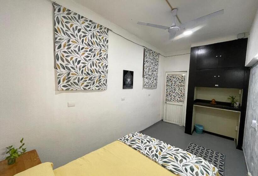 Quarto Estandar Banheiro Compartilhado, Vive Alegría, Dragonfly