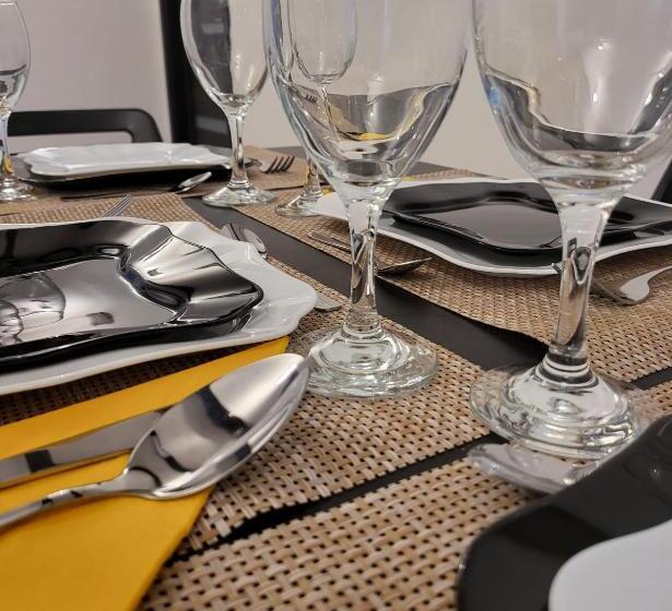 Стандартный Номер Кровать Кинг, Adac Boutique