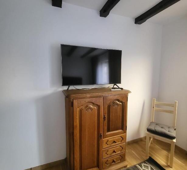 Номер Deluxe Кровать Кинг, Adac Boutique