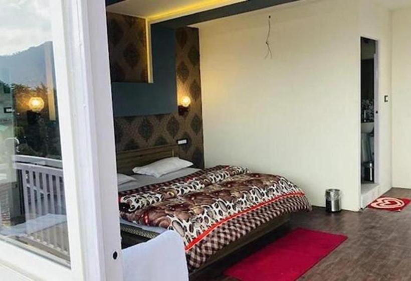 Quarto Superior, Fabhotel Sizzling Resort & Adventure