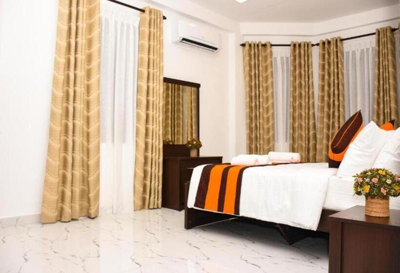 Семейный Номер Deluxe, Mamma Raji Hotel   Freedom Paradise
