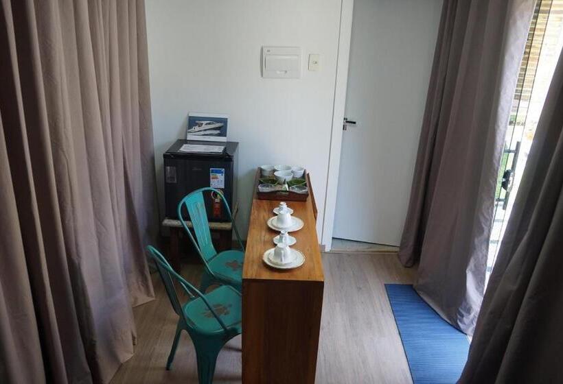 스위트, Villa Santo Hilário Conect