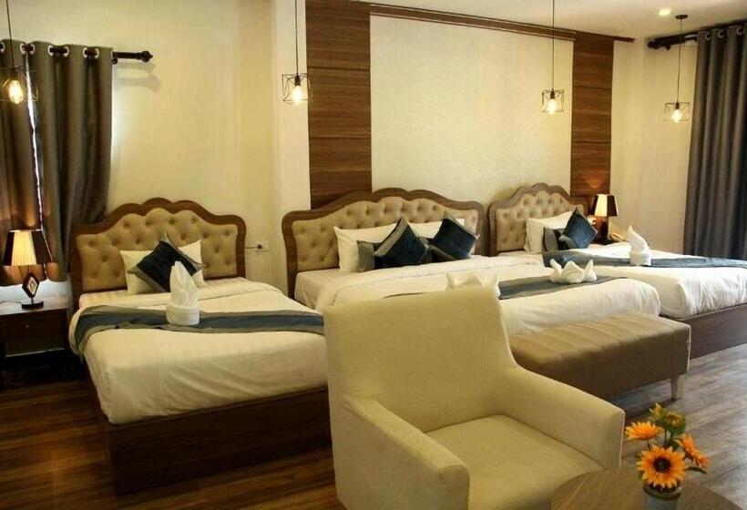 Номер Стандарт Трехместный, Champa Inn Resort